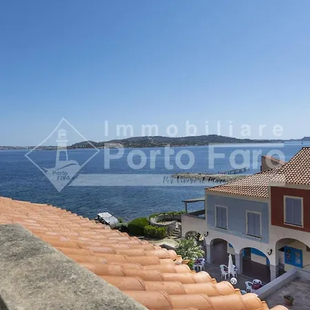 17 Centro - Splendido Trilocale Sulla Piazzetta Di Porto Faro Villa Palau