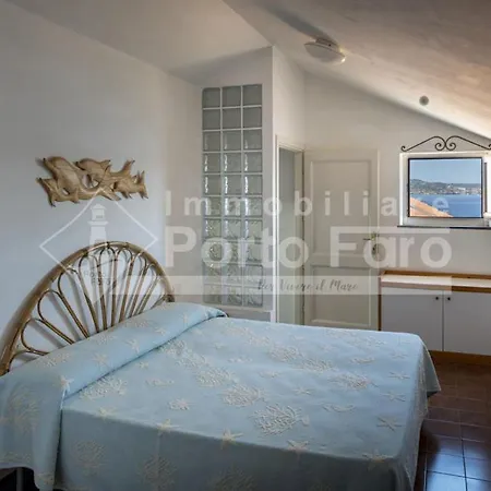 Villa 17 Centro - Splendido Trilocale Sulla Piazzetta Di Porto Faro